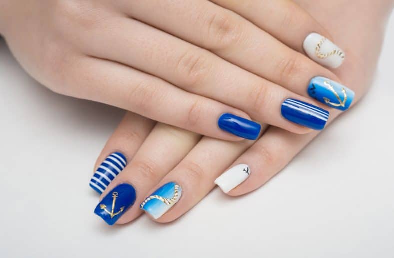 Différences Entre Ongles en Acrylique et en Gel Vernis semi permanent