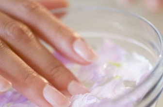 Quels soins des ongles entre deux manucures ?