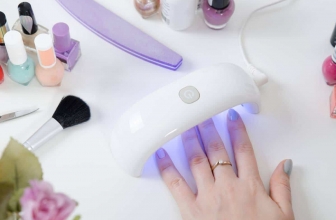 Vernis semi-permanent ou gel UV, lequel choisir ?